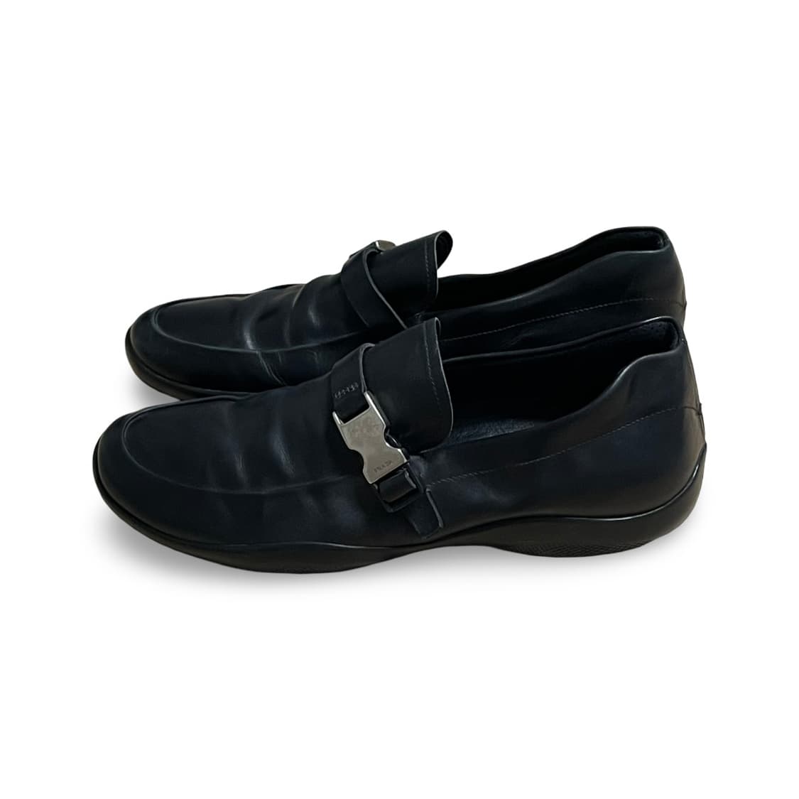 프라다 스포츠 레더 버클 로퍼 상품이미지1