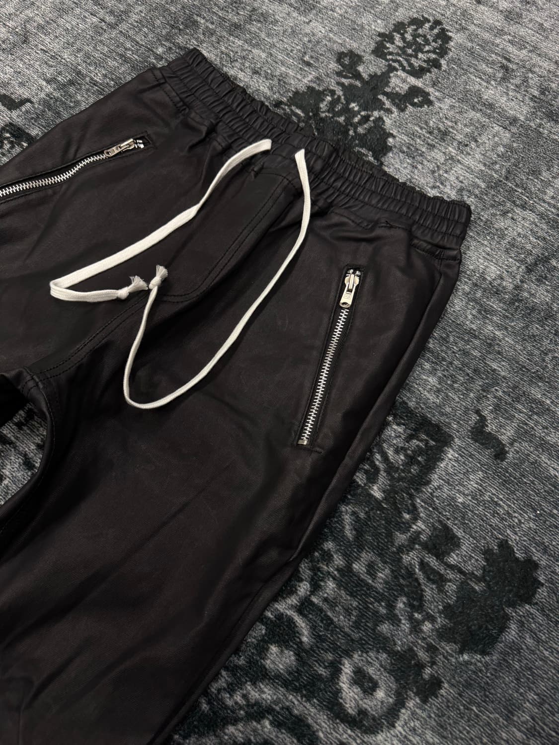 Unknown twist coating shirring pants 상품이미지4