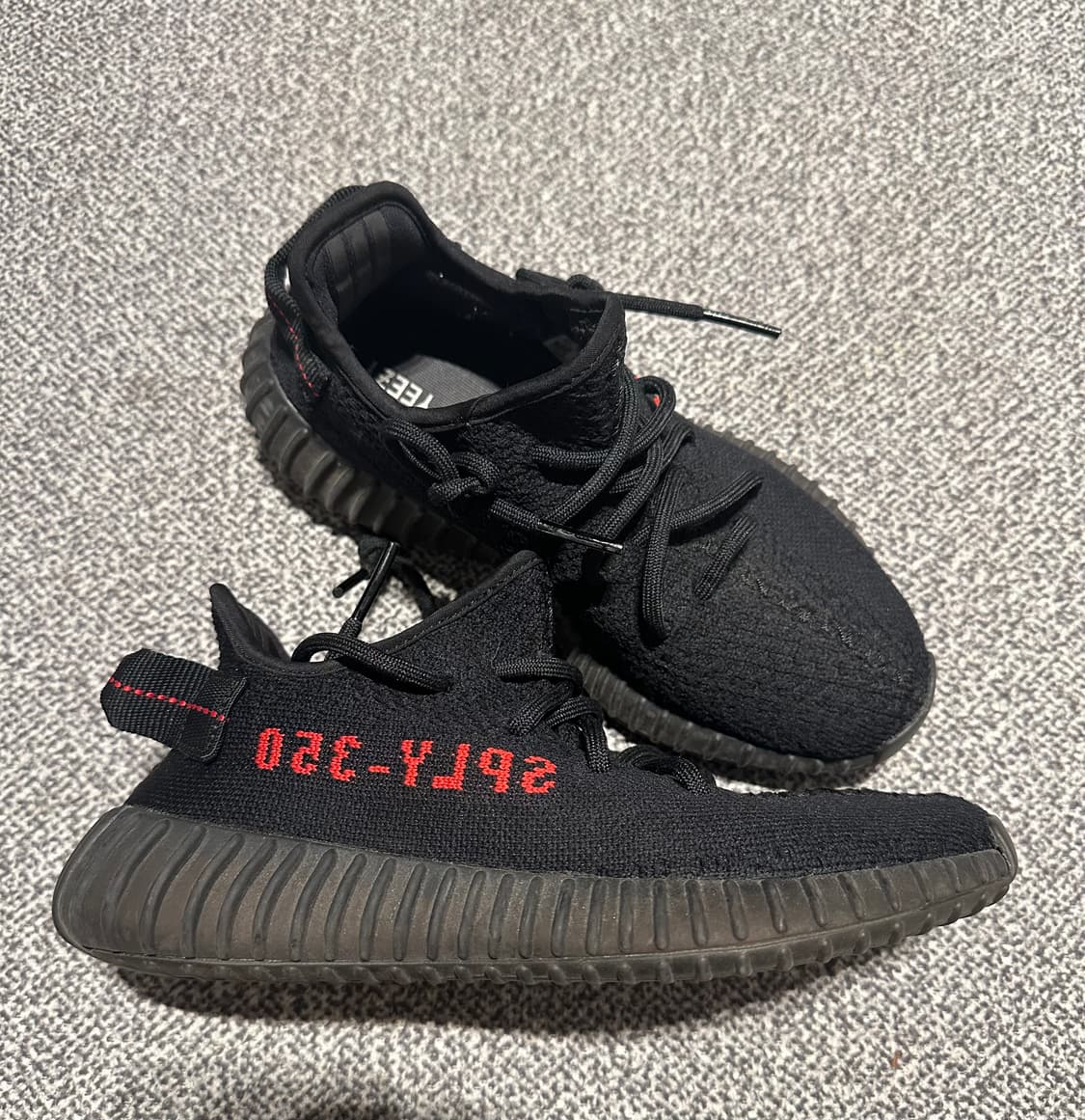 adidas yeezy boost 350 v2 black 225 상품이미지2