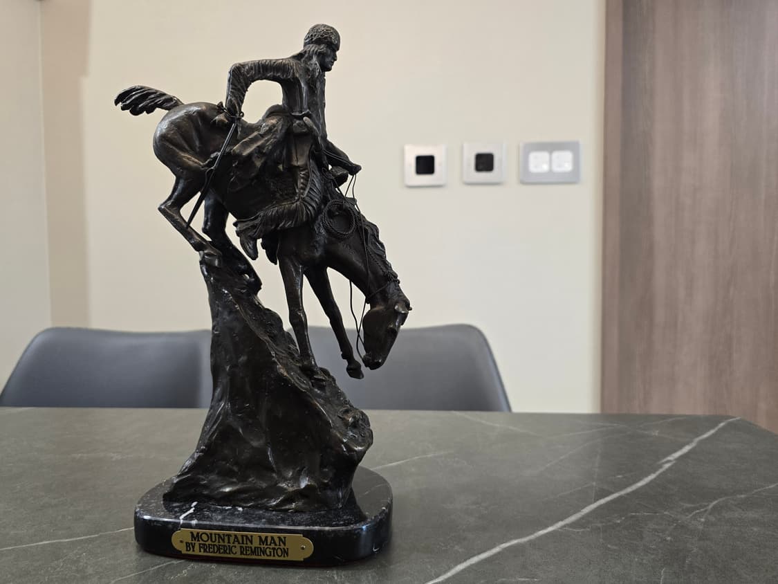 미국 조각가 Frederic Remington 브론즈 작품 상품이미지7