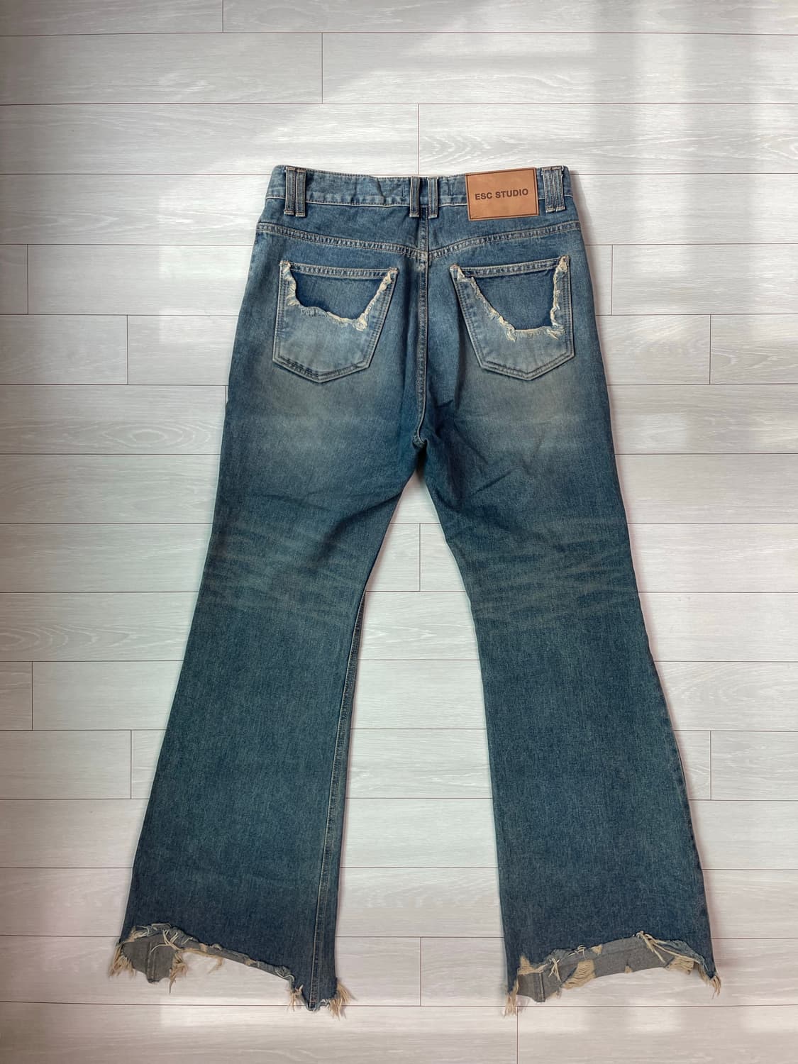 Damage Boot Cut Denim Pants (Blue) 상품이미지2