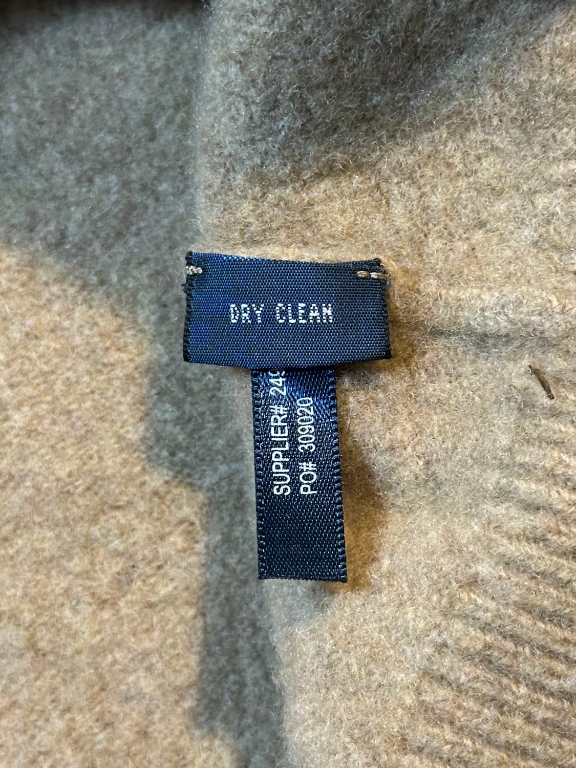 폴로 랄프로렌 브라운포니 램스울 브이넥 니트 베이지 상품이미지5