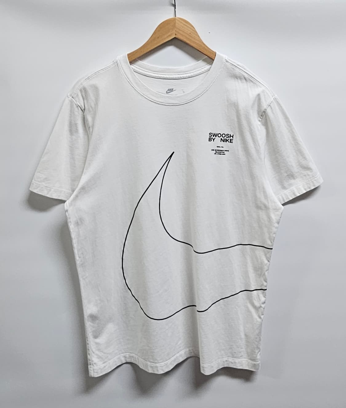 나이키 빅스우시 반팔티셔츠 XL 상품이미지1