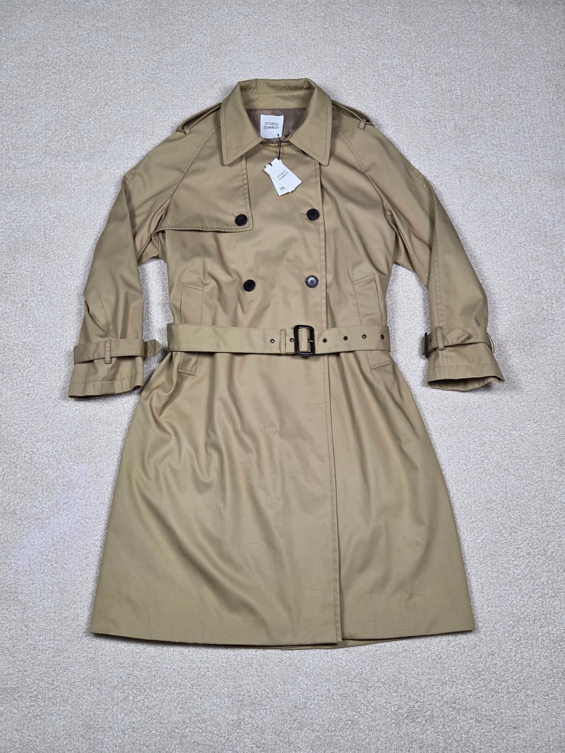 (새상품) [스튜디오 톰보이] 더블 버튼 벨티드 트렌치코트 | 00229 상품이미지1