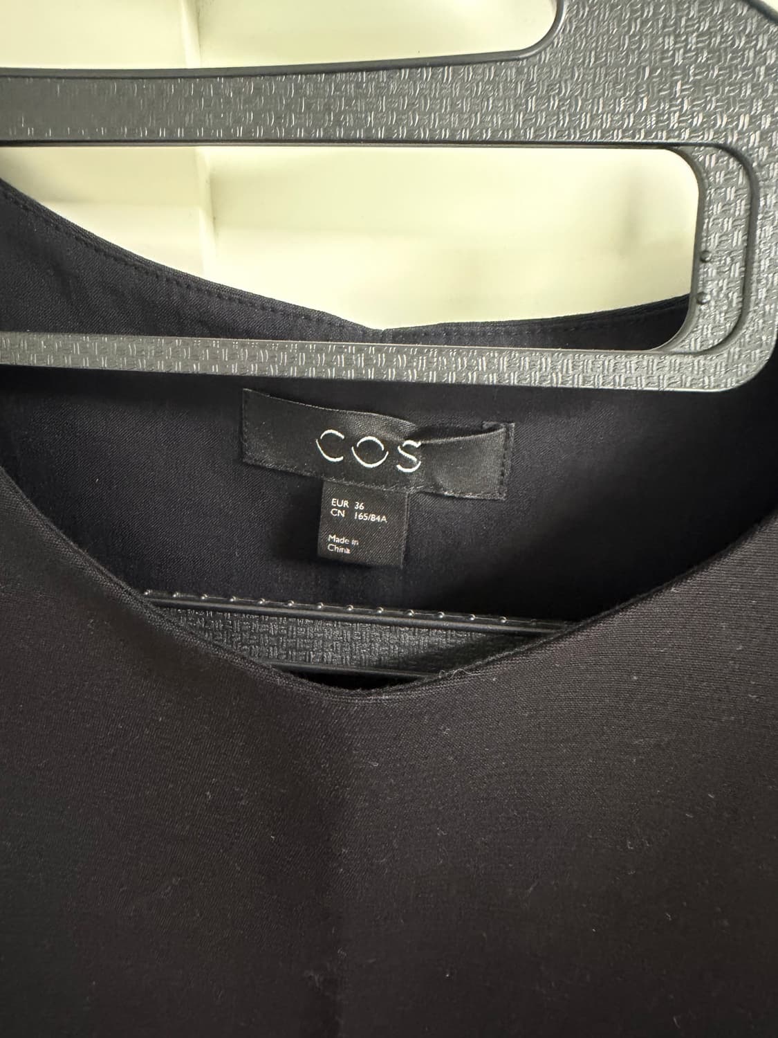 코스 에이라인 원피스 블랙 상품이미지4