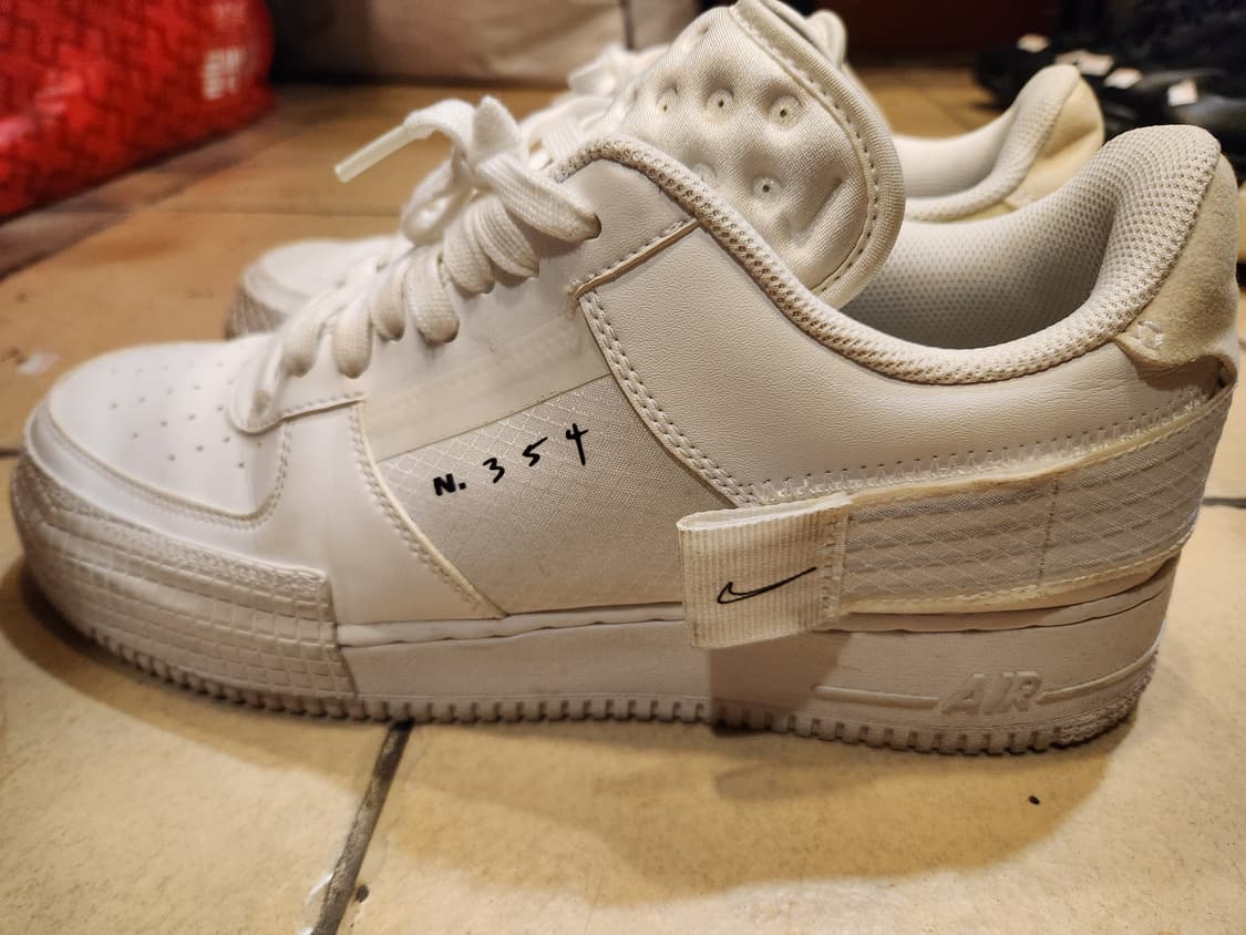 나이키 에어포스 1 타입 2 트리플화이트  상품이미지1
