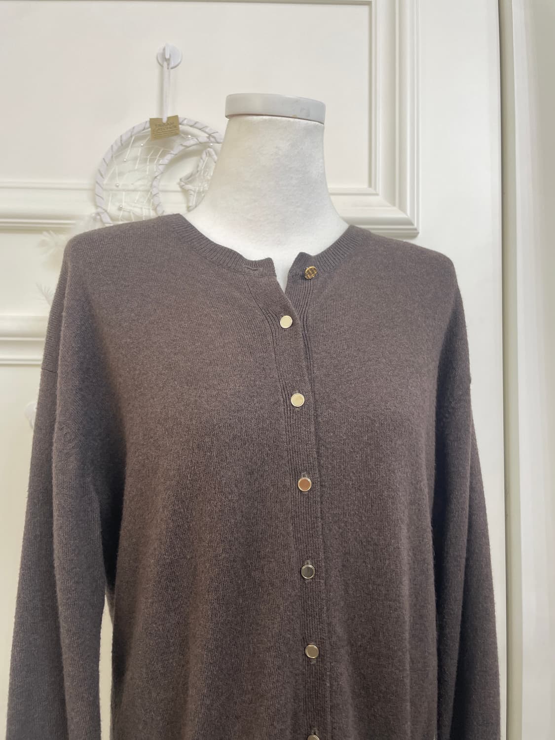 brown gold button autumn cardigan 상품이미지5