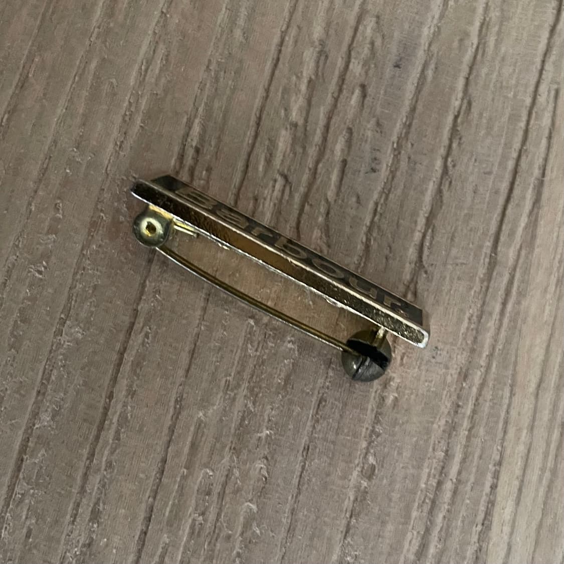 vtg barbour pin 바버 핀(뱃지) 상품이미지3