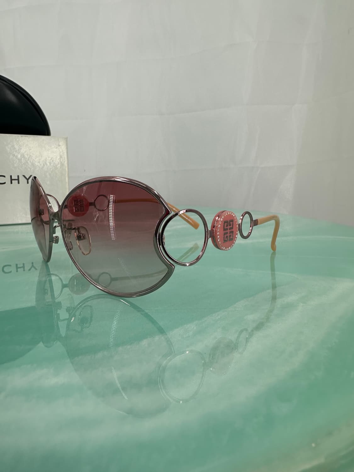 [새상품 무료배송] 지방시 정품 Made in Italy 선글라스 상품이미지1