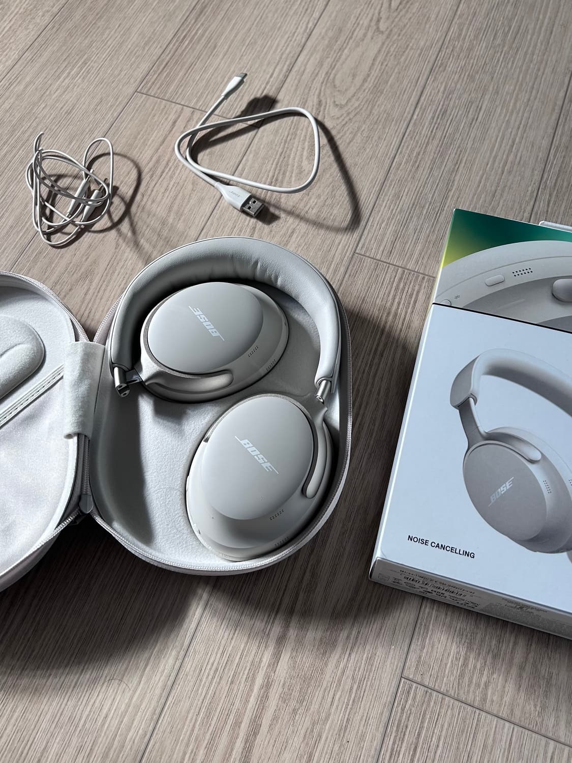 보스 QC 울트라 Ultra 헤드폰 화이트 스모크 풀박스 상품이미지2