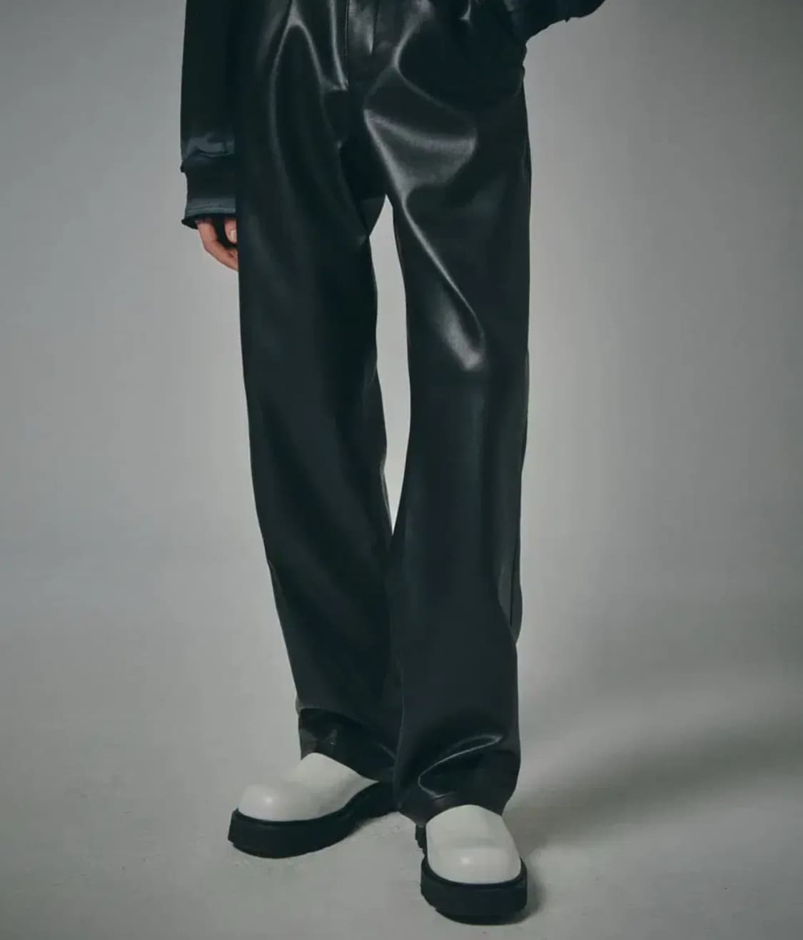 스페로네 플로우 라인 레더 팬츠 블랙 바지 XL 상품이미지3