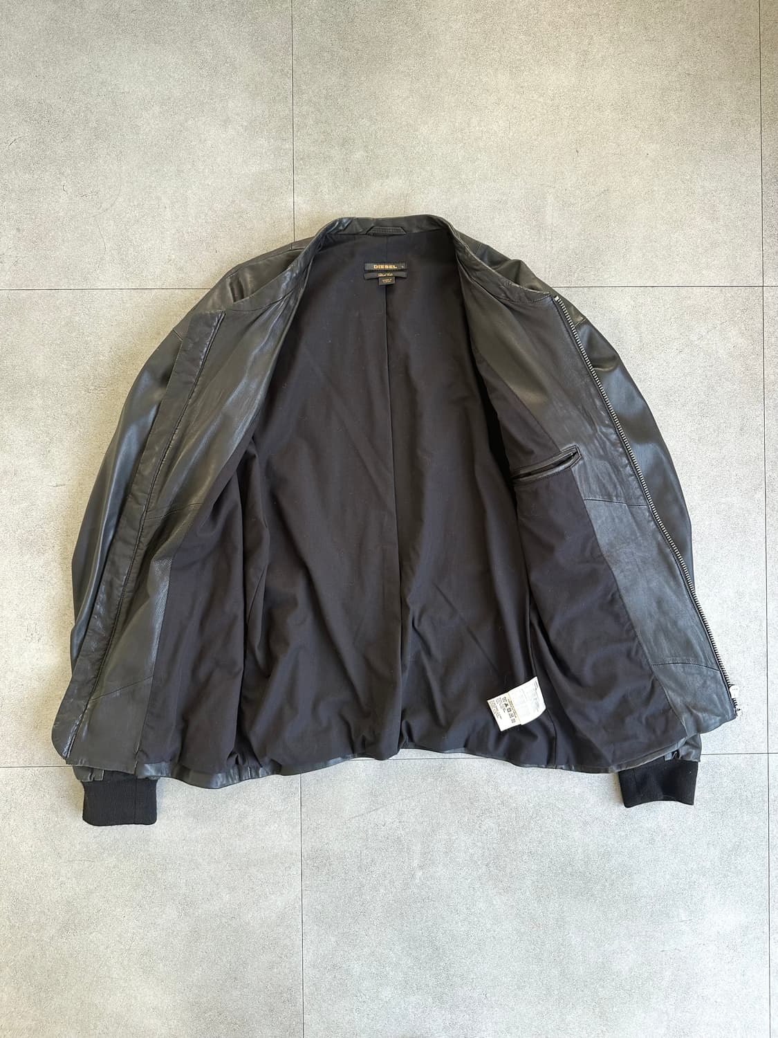 디젤 블랙골드 메달 엠보싱 램스킨 레더 자켓 상품이미지7