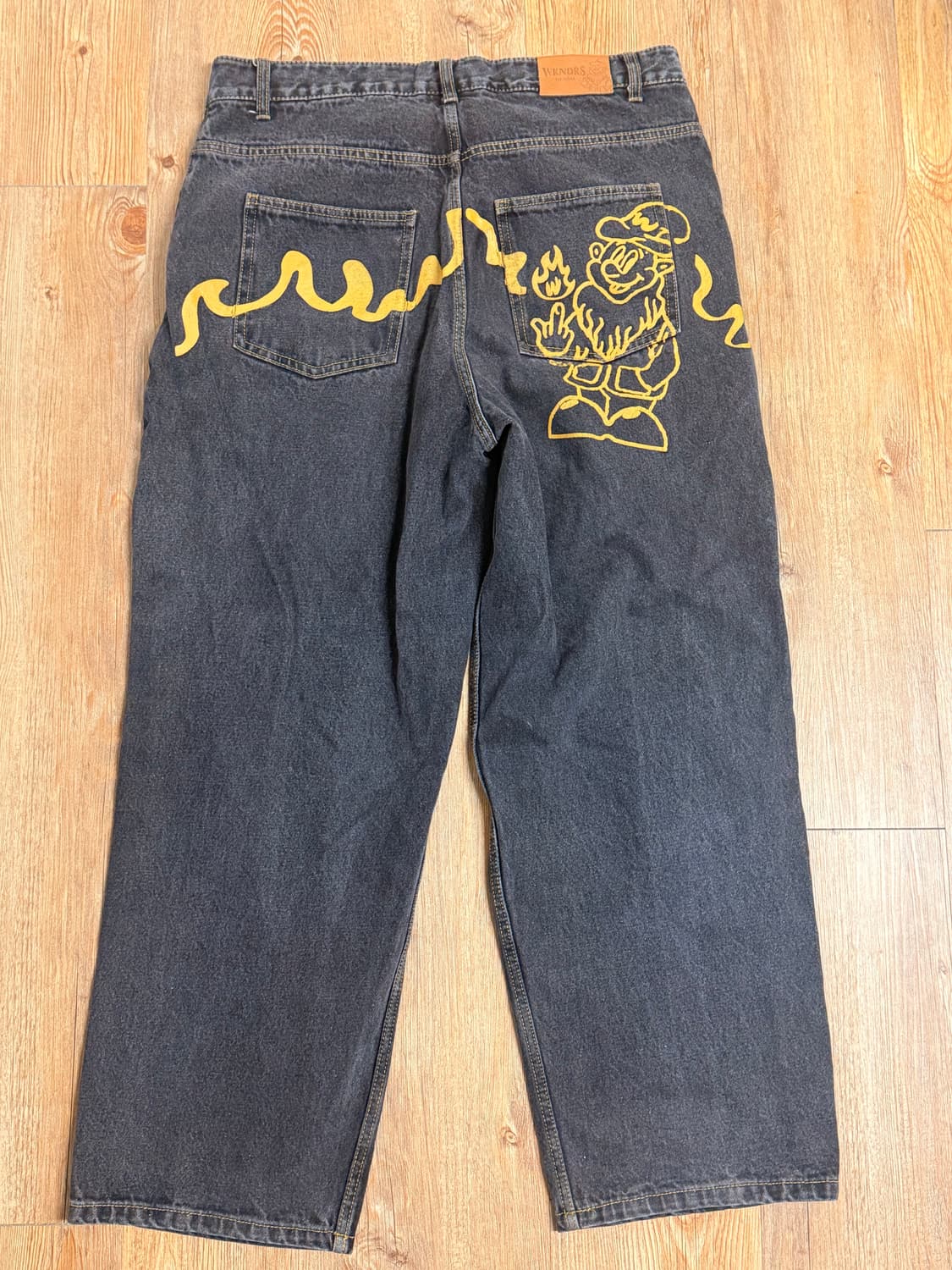 위캔더스 바지 판매합니다. 상품이미지2