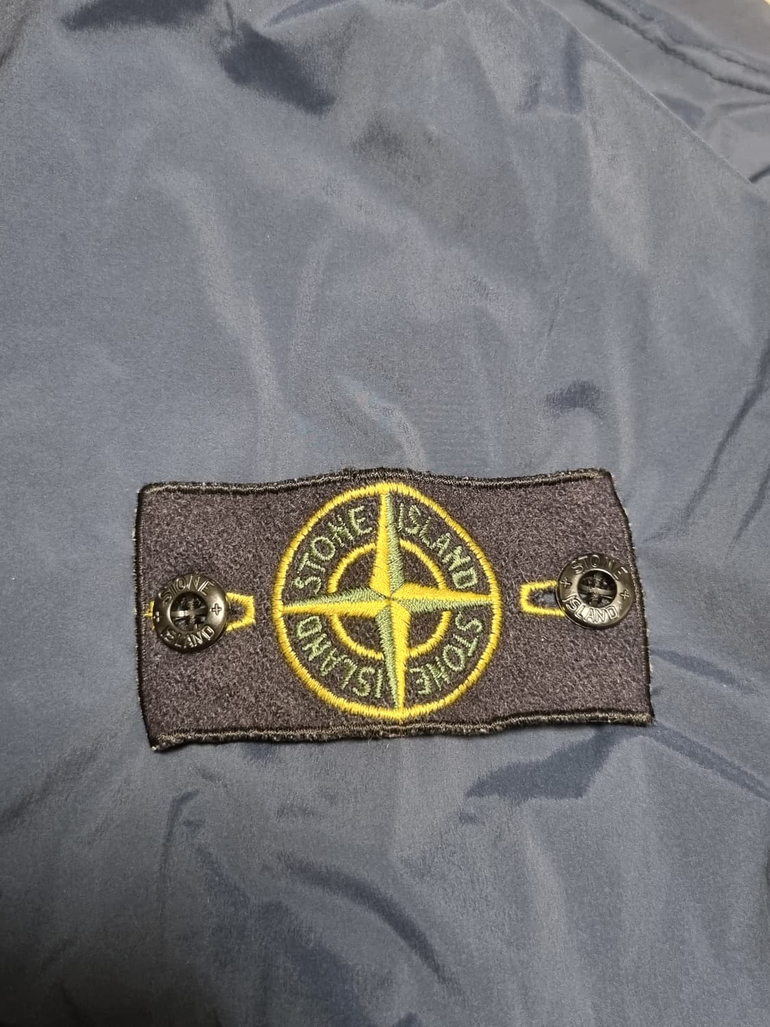 스톤아일랜드 스킨터치 나일론 맨투맨 상품이미지4