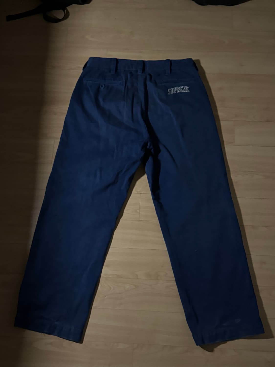 FW22 슈프림 치노팬츠 네이비 상품이미지2