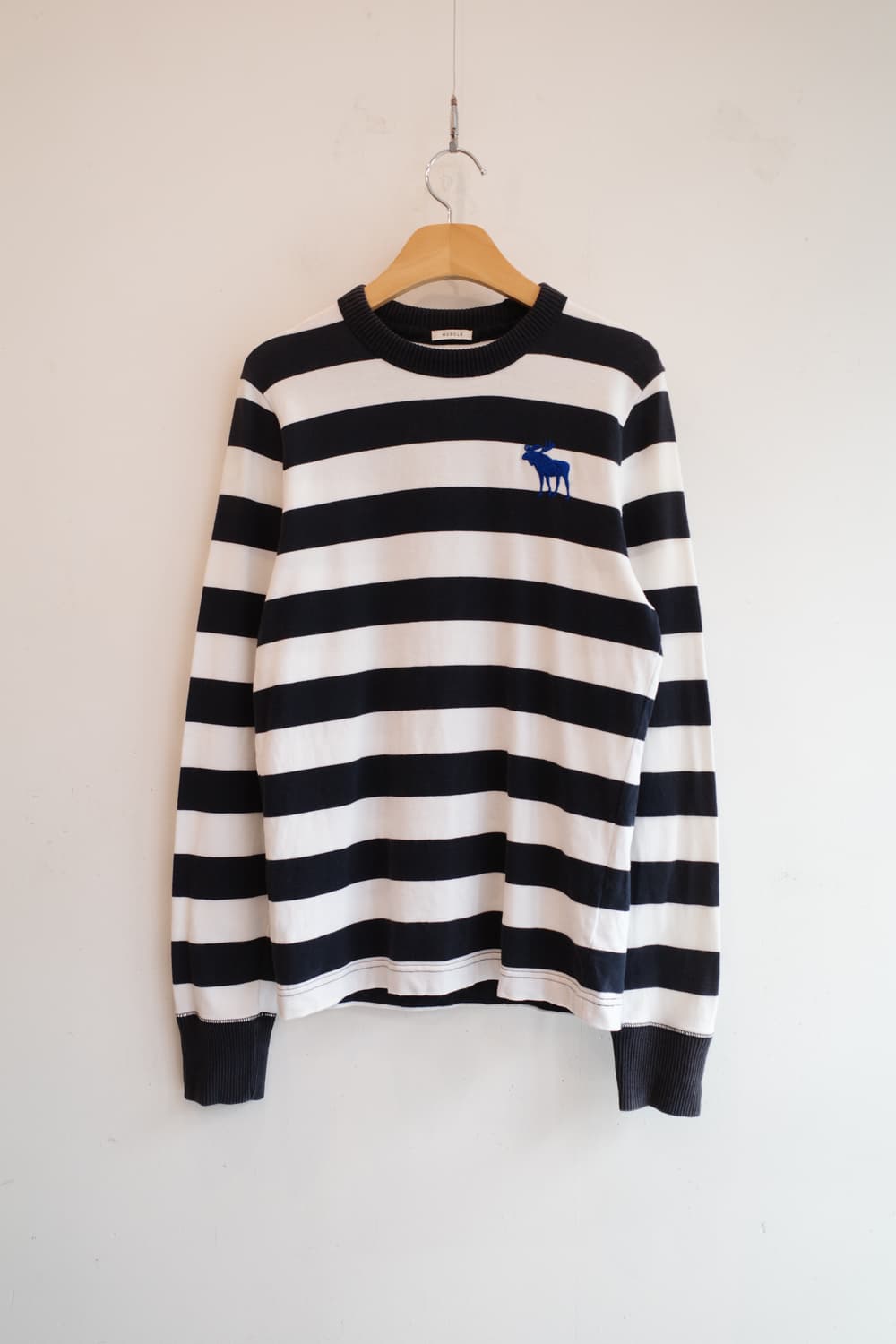 Abercrombie & Fitch 아베크롬비 자수 롱슬리브  상품이미지1