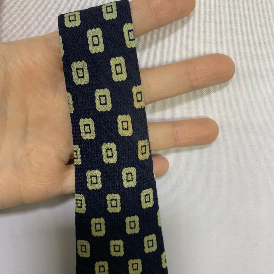 생로랑 빈티지 패턴 넥타이 다크 네이비 입생로랑 상품이미지7