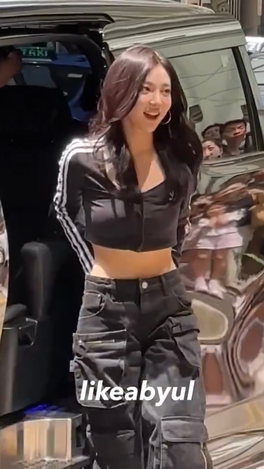 오픈와이와이 카고 포켓 진 블랙 2사이즈(기장만줄임) 카리나 닝닝 바지 상품이미지3