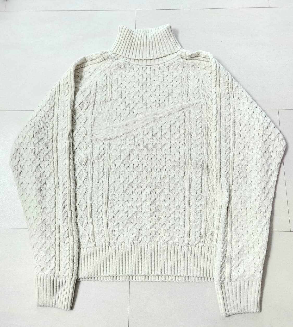 나이키 케이블 니트 스웨터 상품이미지1