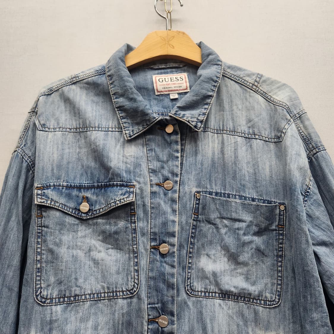 GUESS 게스 빅 투포켓 데님 오버핏 여름자켓 XS(2XL) 상품이미지2