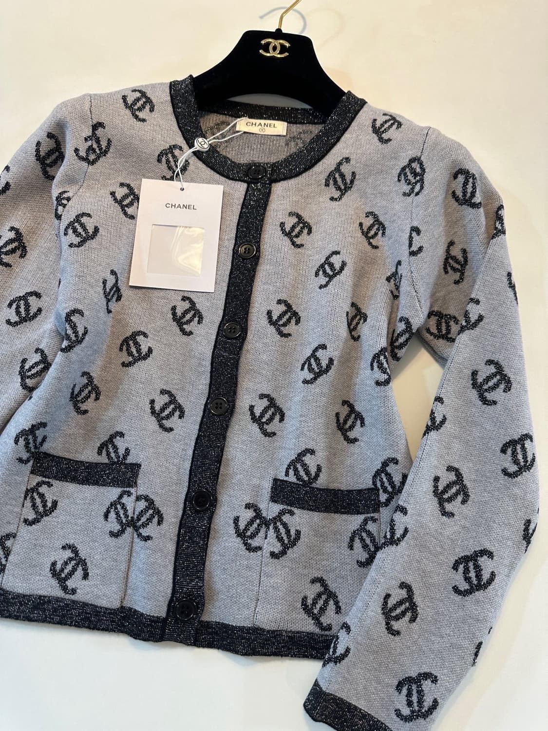 (새상품)샤넬가디건 상품이미지3