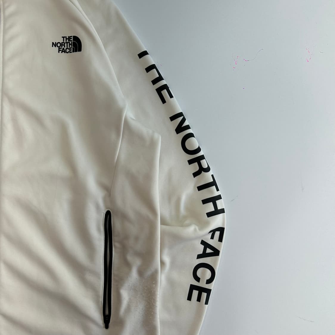 The north face 노스페이스 사이드로고 화이트 후드집업 상품이미지6