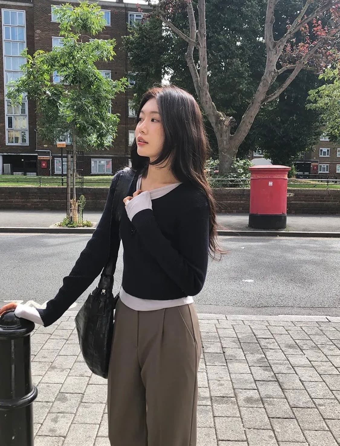 언더비 네이비골지니트 상품이미지4