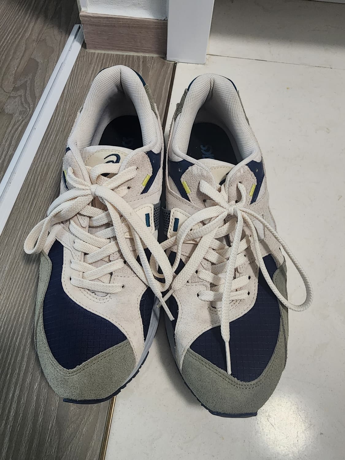 아식스 282.5 사이즈 상품이미지2