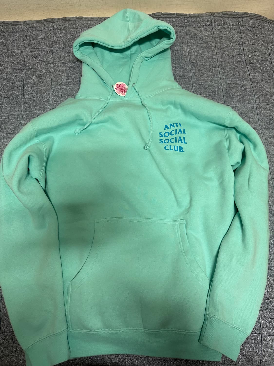 안티소셜소셜클럽 후드티 새상품 상품이미지1
