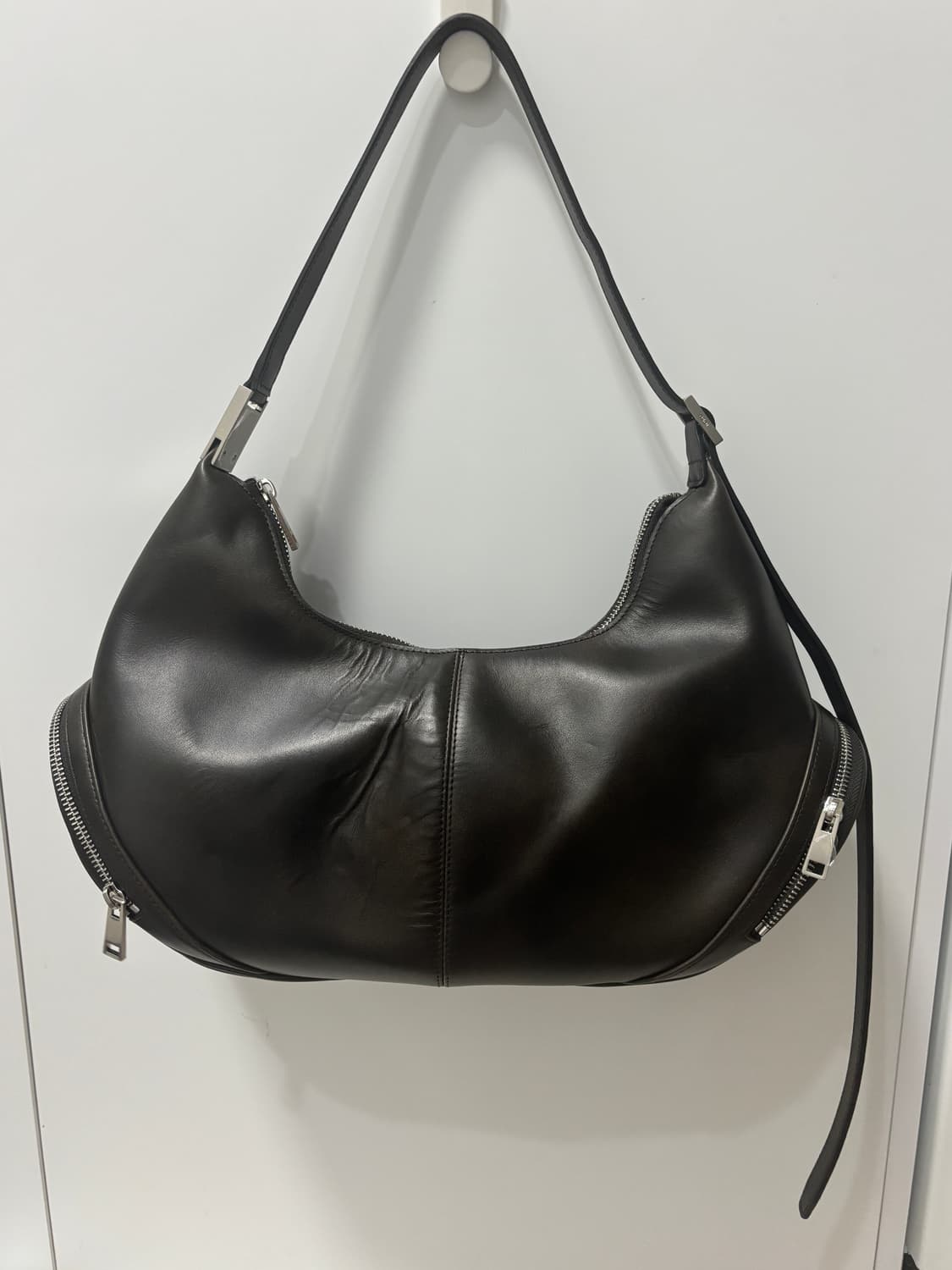 [새상품] 오소이 OSOI 카고 호보 다크브라운 상품이미지3