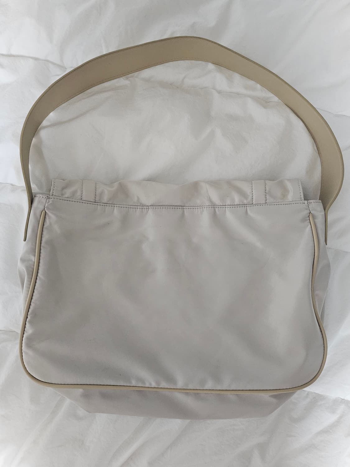 마뗑킴 Matin kim 버클 숄더백 아이보리 (태연 착용) 상품이미지8