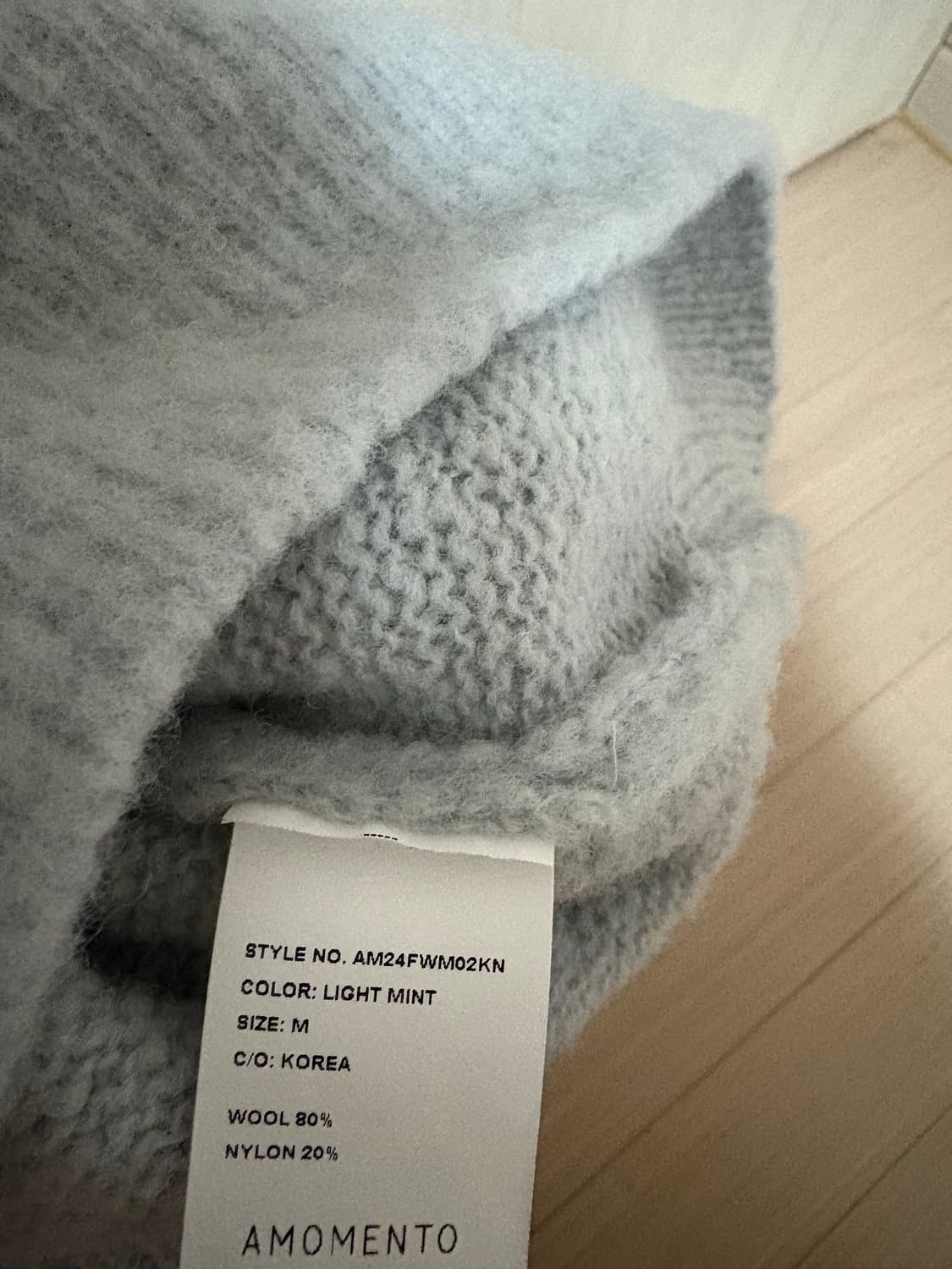 FLUFFY BRUSHED LONG SLEEVE KNIT 상품이미지4