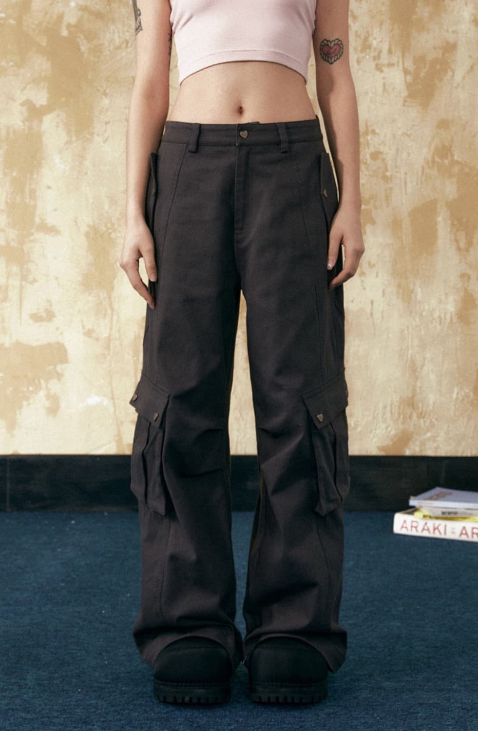 EZEK loose fit pocket cargo pants 상품이미지1