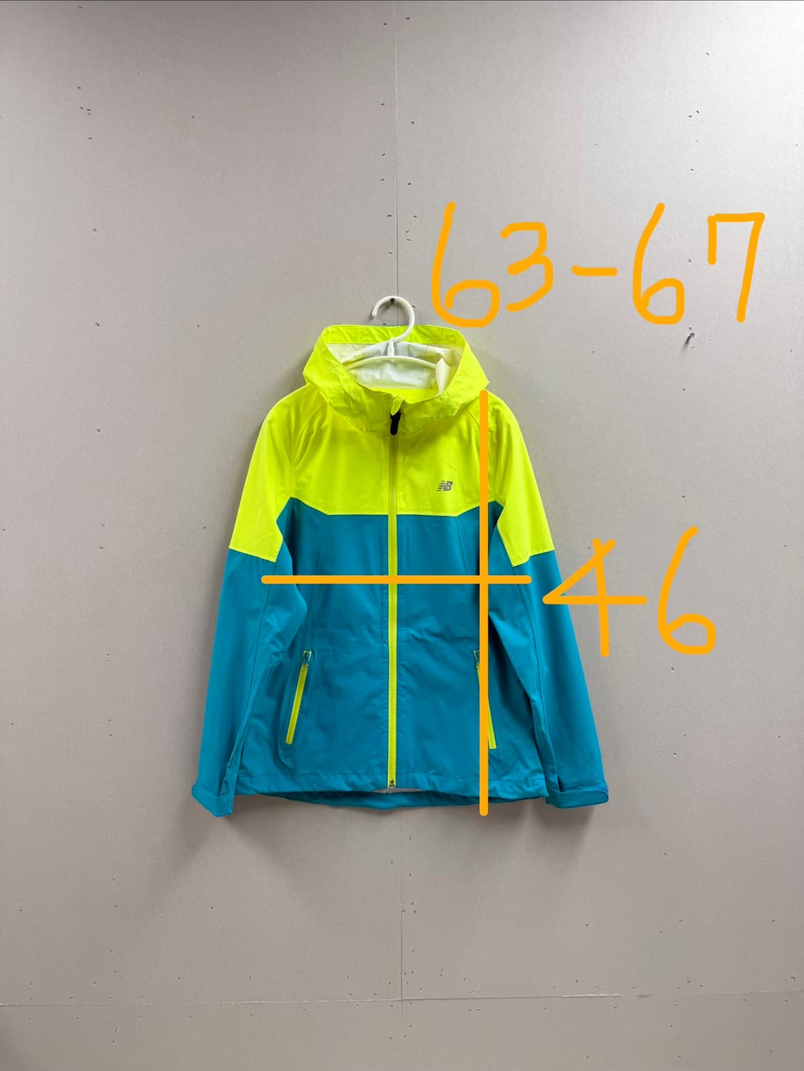 여성 90 / 뉴발란스 바람막이 트레이닝  상품이미지2