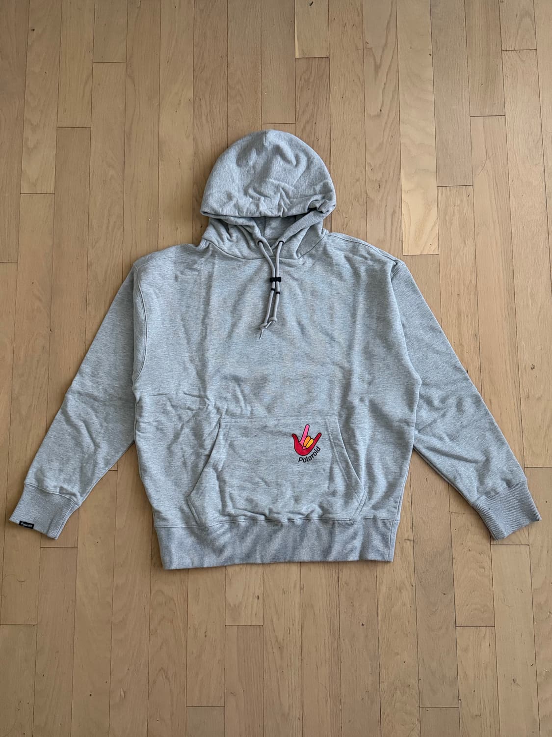 [새상품] 폴라로이드 후드 티셔츠 - 정가 89,000원 상품이미지1