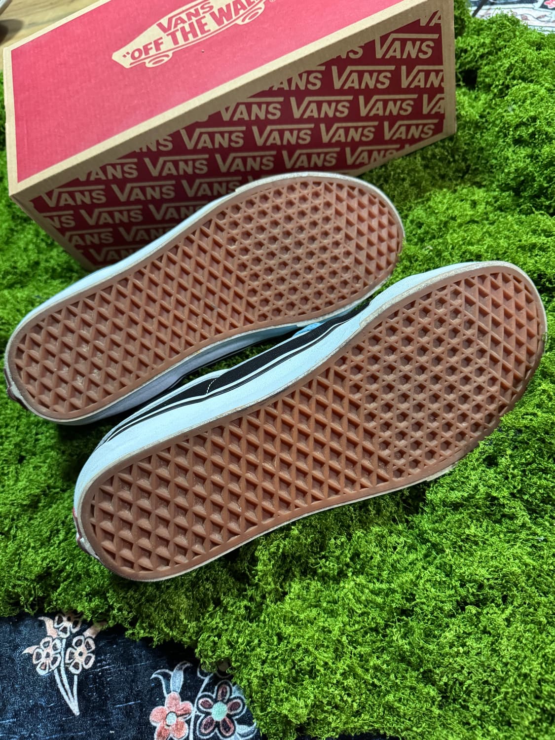 반스 스케이트 미드 리이슈 블랙 290 상품이미지3