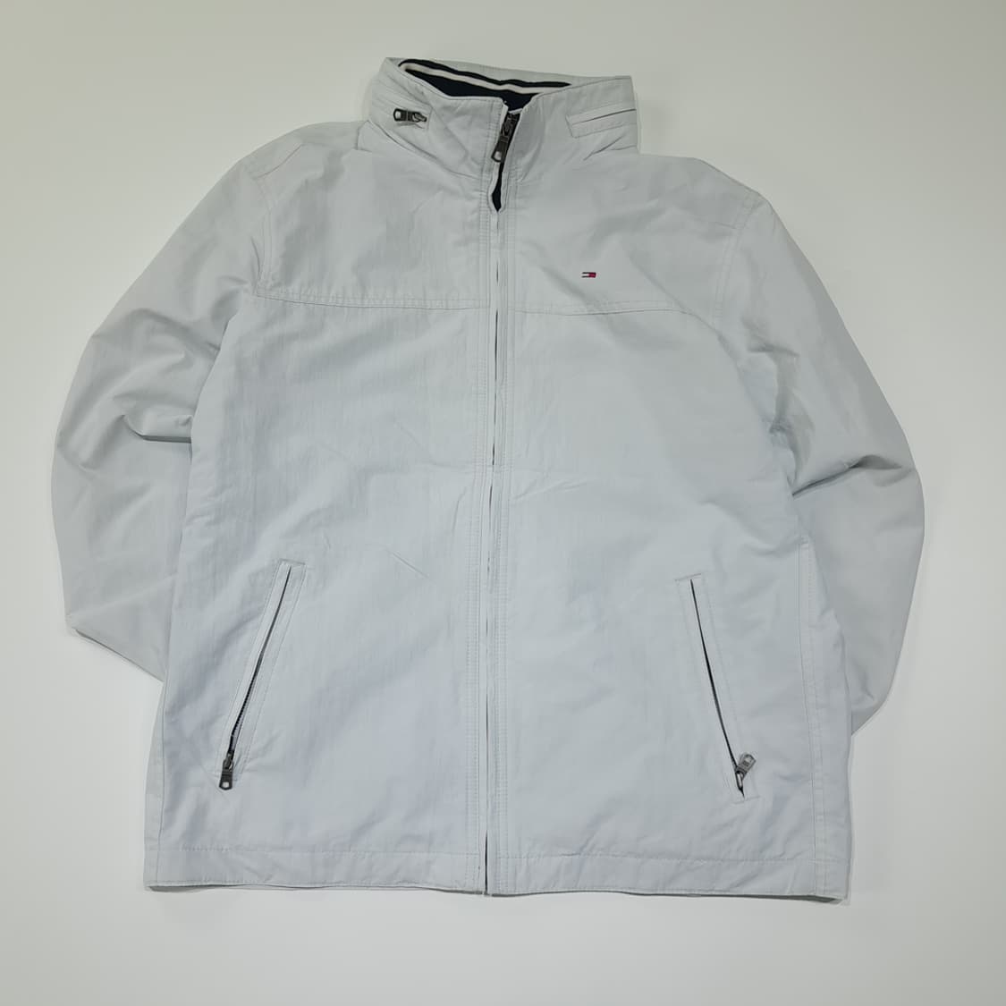 CL717 M 타미힐피거 스탠드칼라 연그레이 바람막이 자켓 상품이미지1