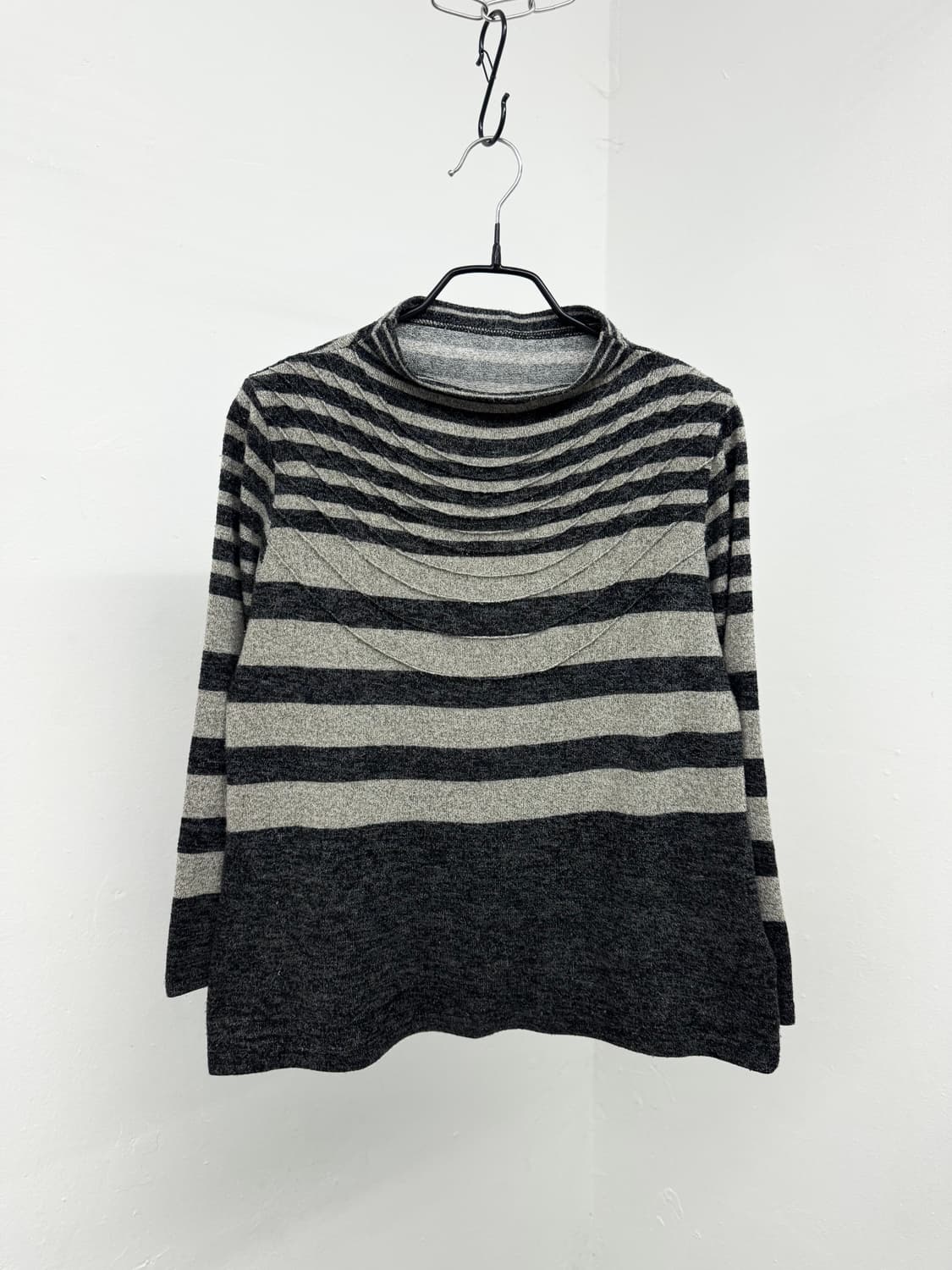 니혼진 너드 스트라이프 절개 탑 상품이미지4