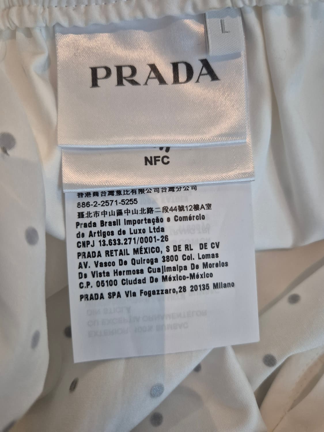 새상품) 프라다 화이트 팬츠 상품이미지6