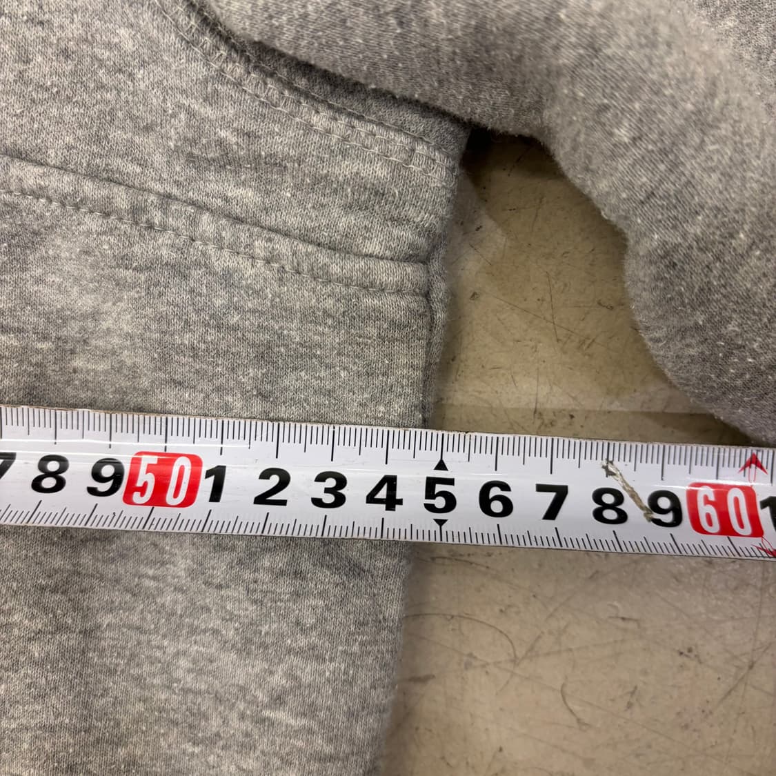 아디다스 오리지널 스몰로고 그레이 맨투맨 상품이미지5