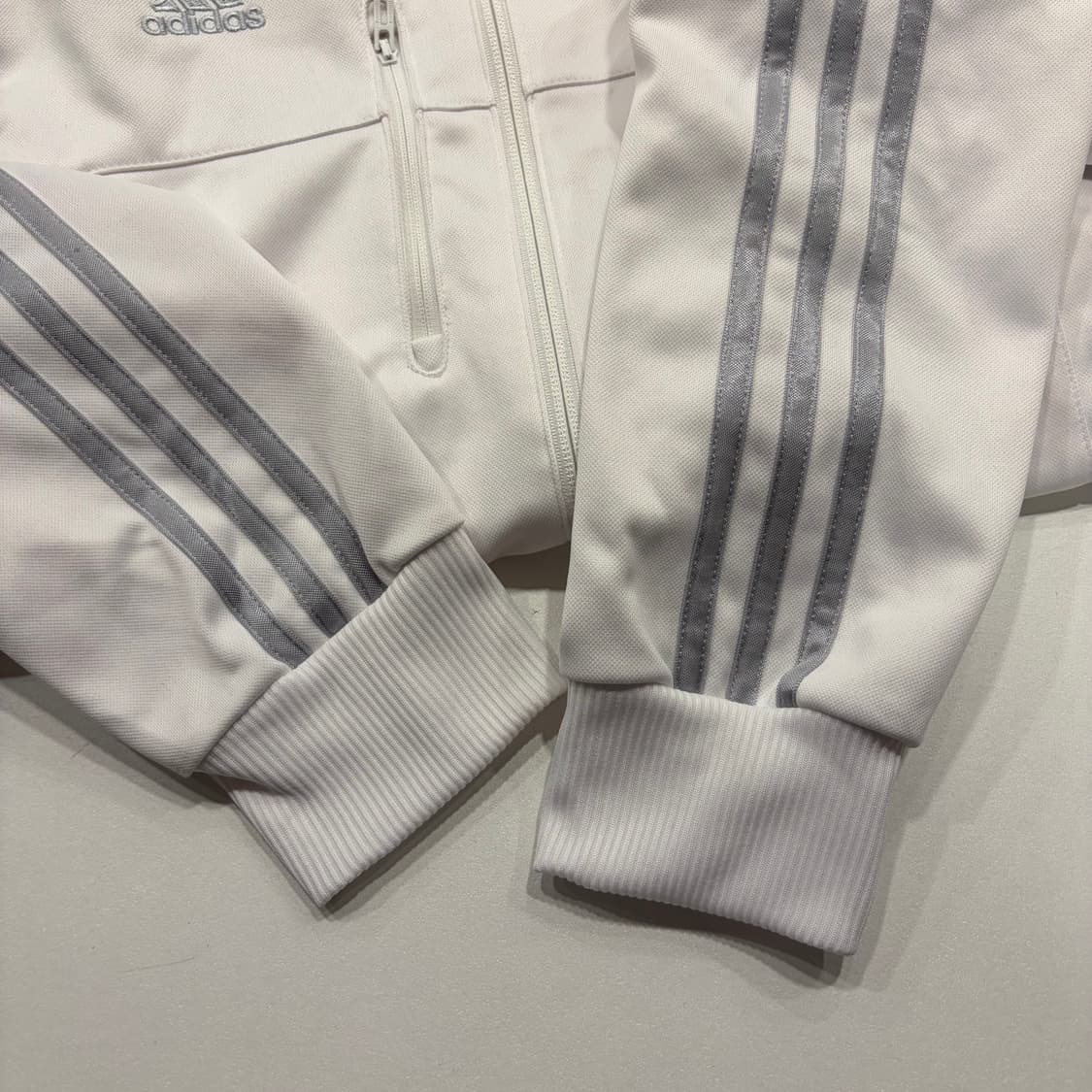 [110] 15s 아디다스 레알마드리드 트랙 자켓 화이트 실버 B227 상품이미지6