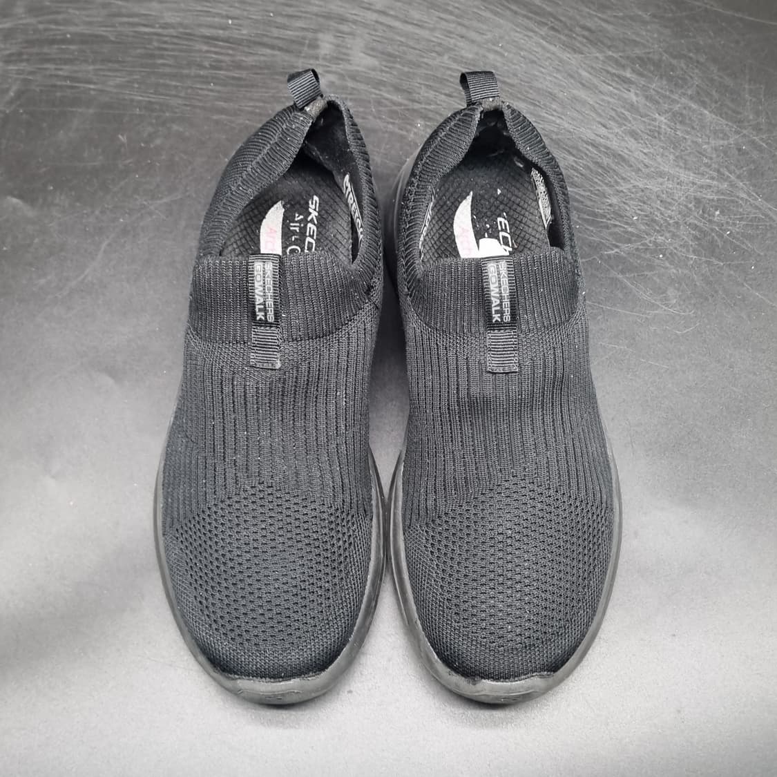 스케쳐스 고워크 아치핏 슬립온 240 상품이미지2