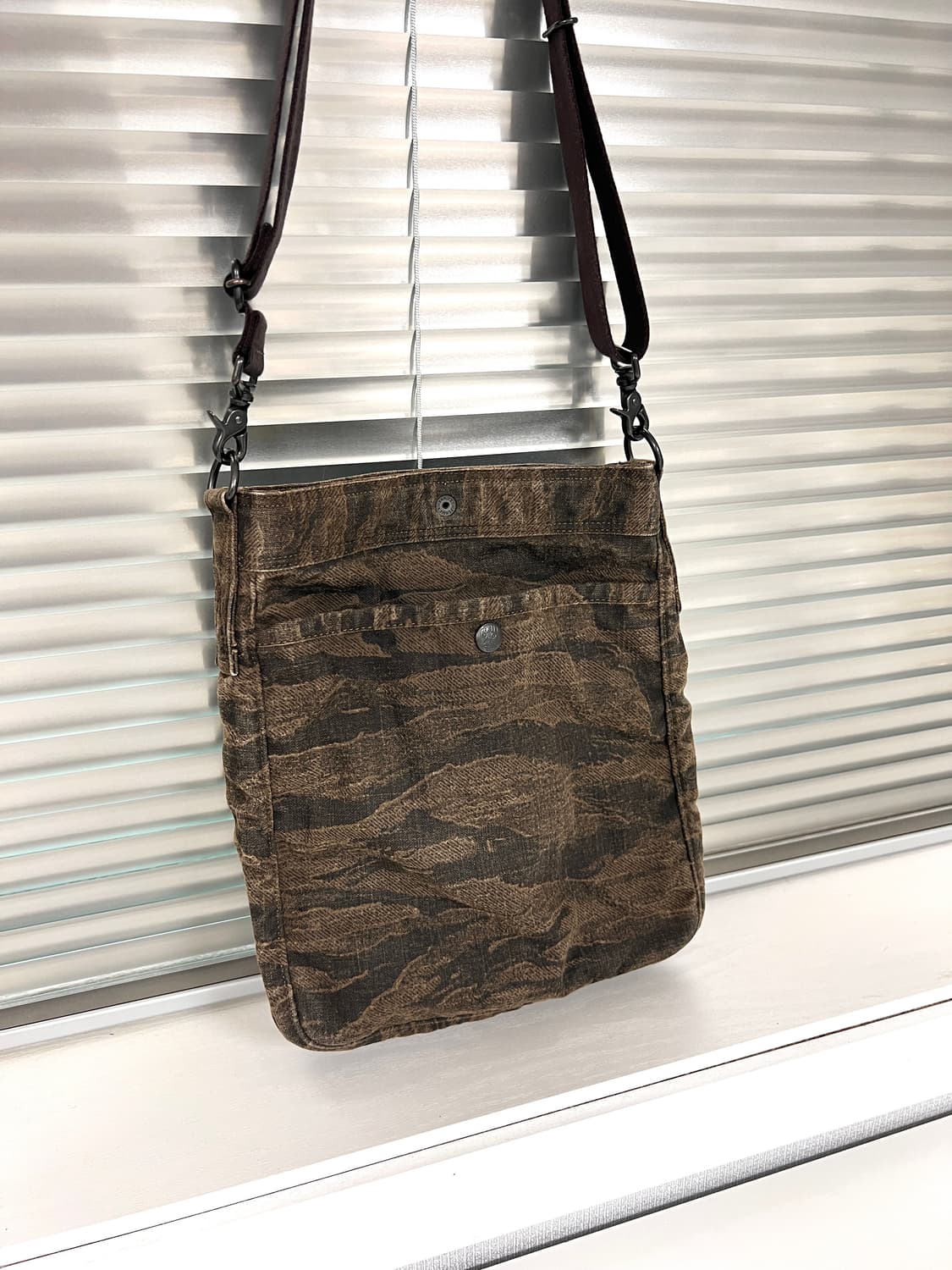 PORTER-GREEN EYE SHOULDER BAG  상품이미지5