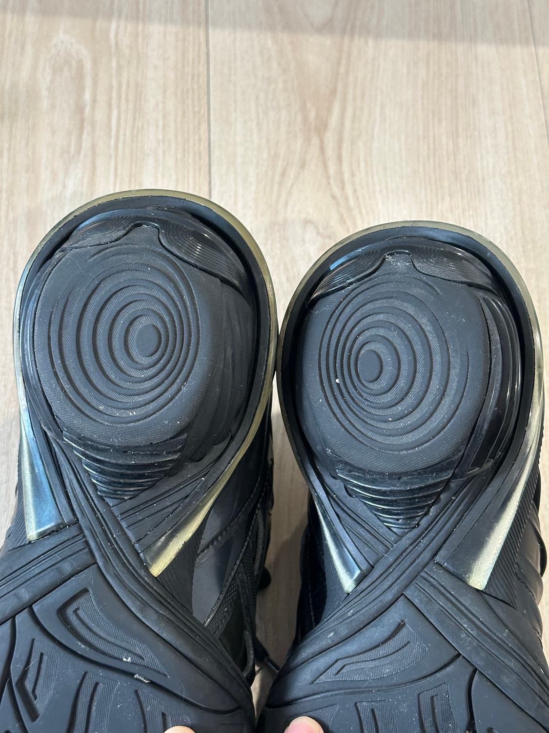 발렌시아가 타이렉스 슈즈 41 상품이미지7