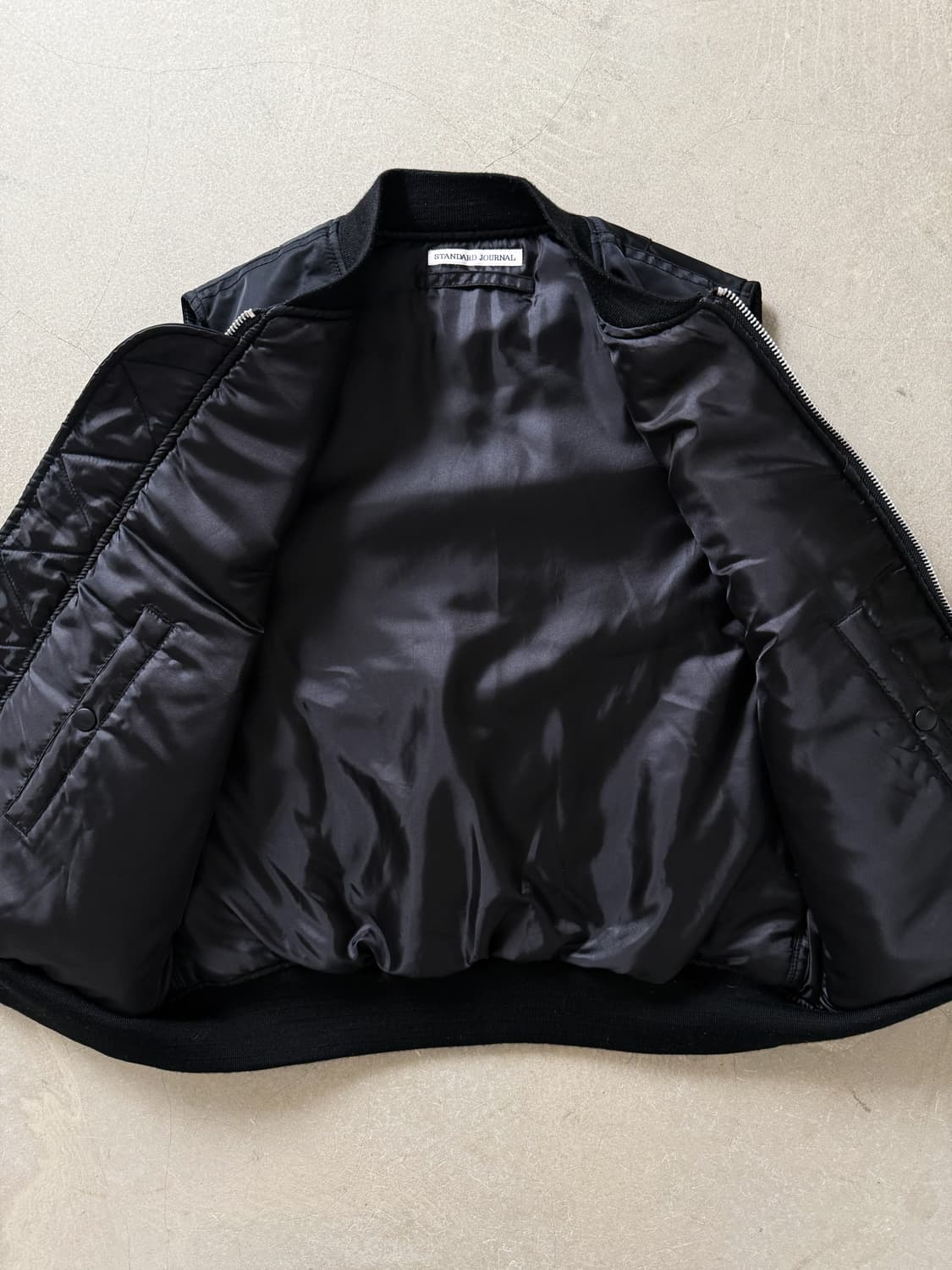 JOURNAL STANDARD Nylon Bomber Vest 상품이미지4
