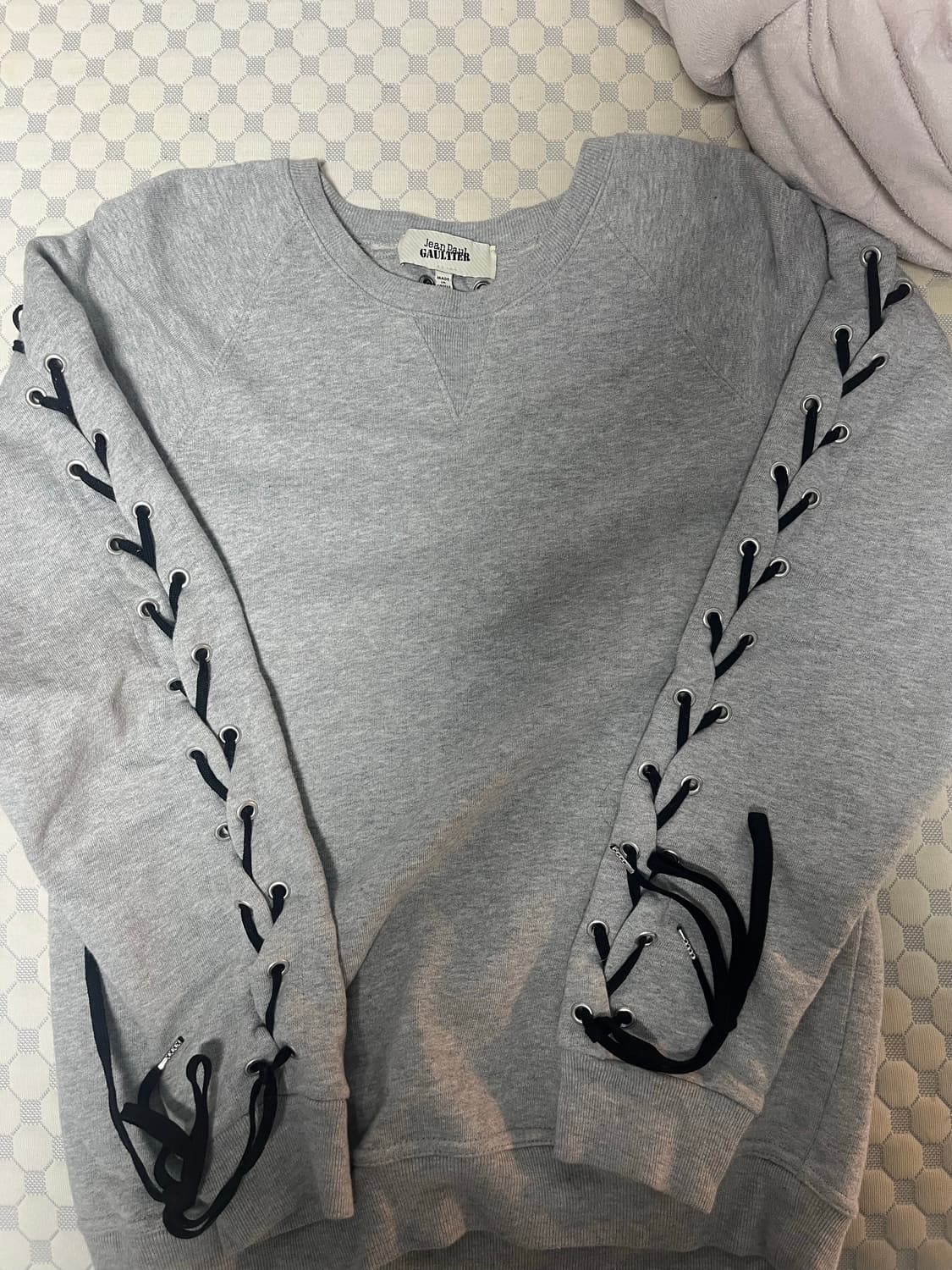 장 폴 고티에 스웻셔츠 s사이즈 상품이미지1
