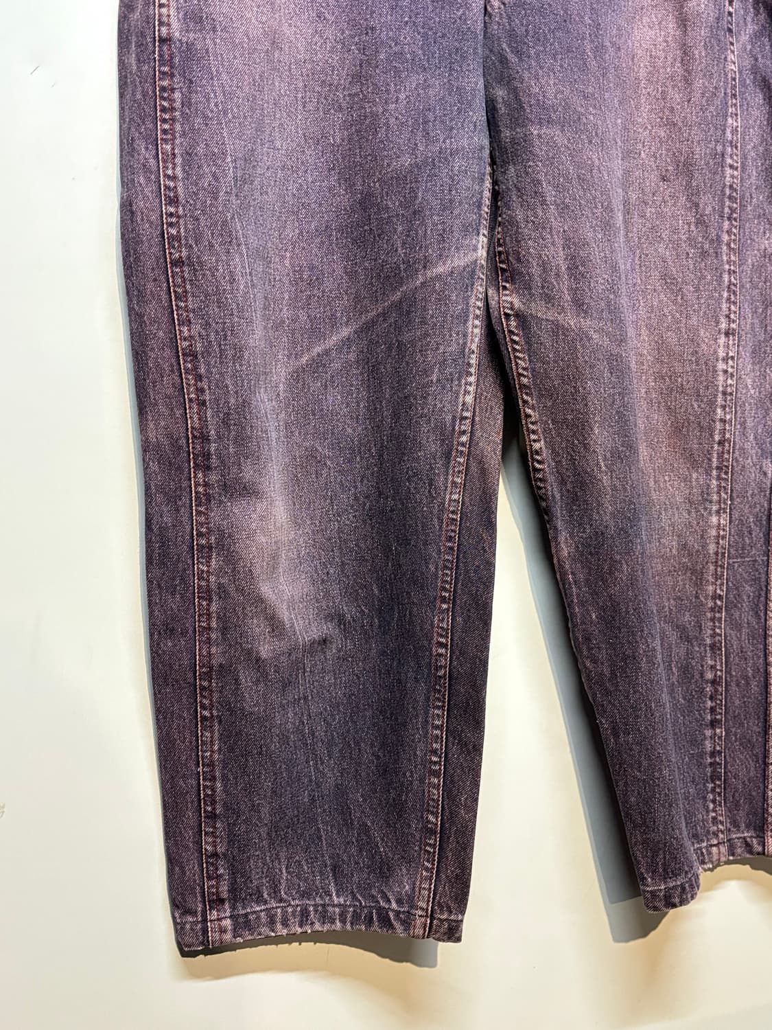 퍼플 디테일 데님 팬츠 상품이미지3