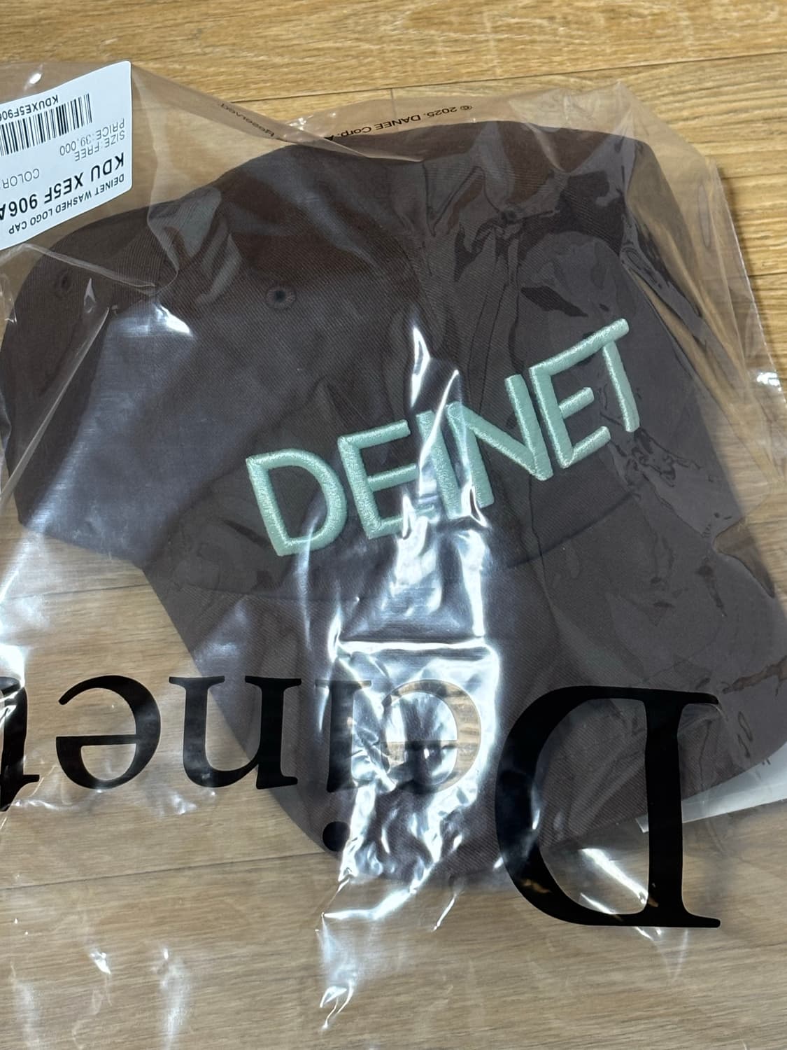 다이닛 새상품 DEINET WASHED LOGO CAP IN BROWN 상품이미지3