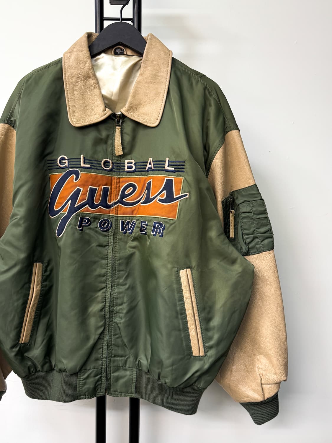 게스 90‘s PVC 레더 나일론 마원 상품이미지2