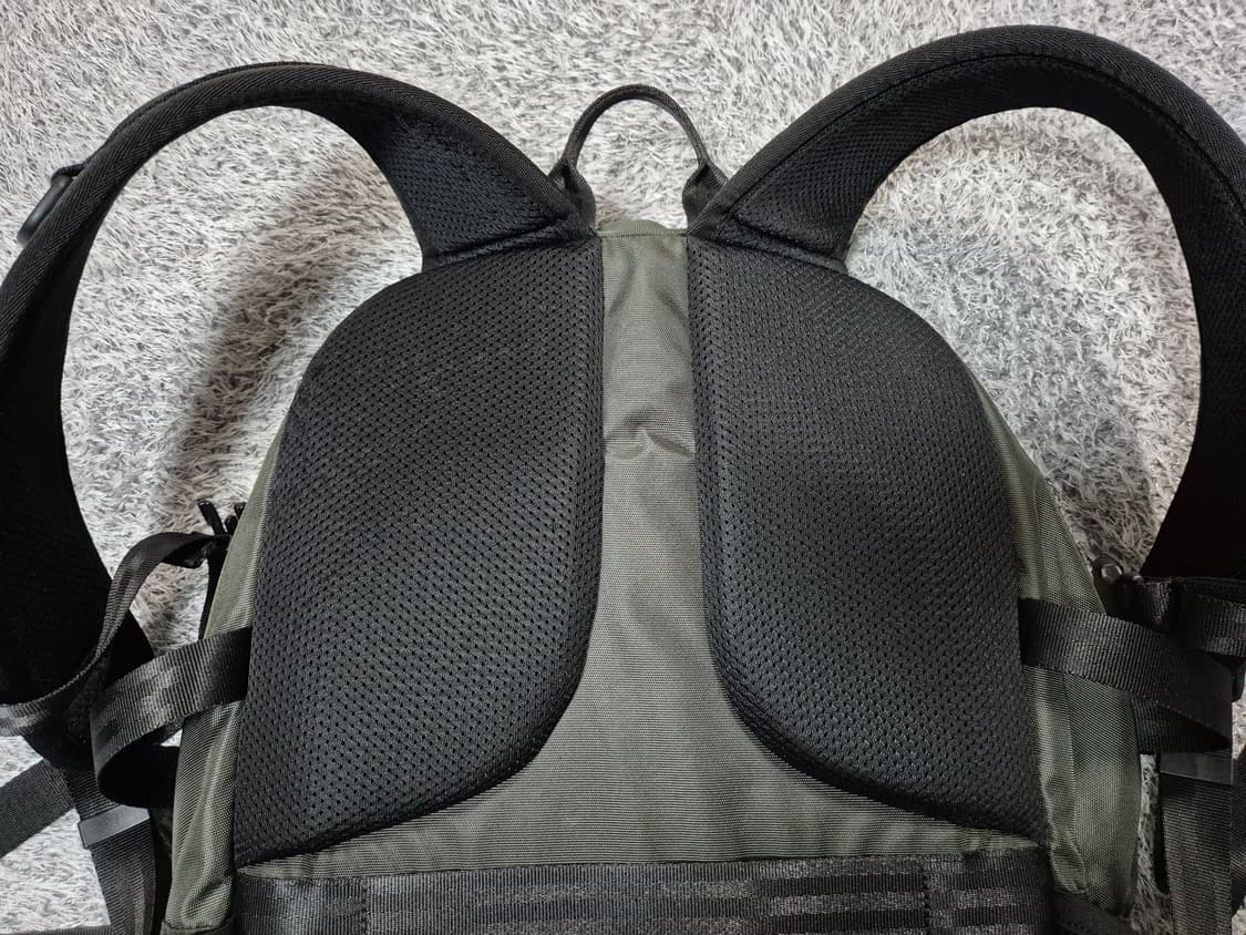 블랙야크 험버 백팩 차콜 상품이미지9